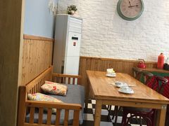 -乌镇那一年小院主题餐厅(甘泉西路店)