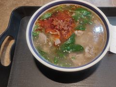 -云阿蛮云南生烫牛肉米线(奉贤路店)