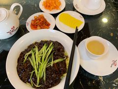 炸酱面-桃园中华料理炸酱面(燕儿岛路店)