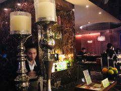 -上海龙之梦万丽酒店