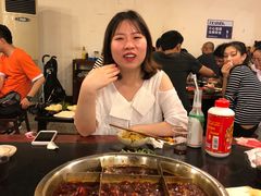 -邓莽子老火锅(中兴路总店)