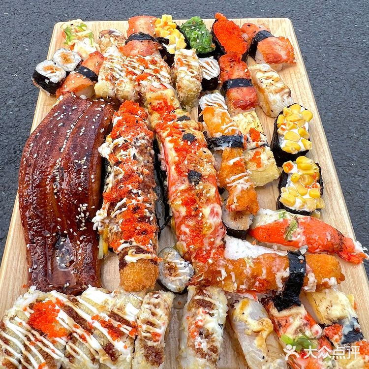 成都也有了！花小钱装超大杯寿司🍣……
