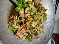 -费大厨辣椒炒肉(黄兴中心广场店)