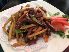 土豆条牛肉-德居源