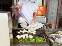 -关氏饮食店