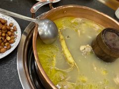 -朴小妹人参鸡汤火锅(长白山万达店)