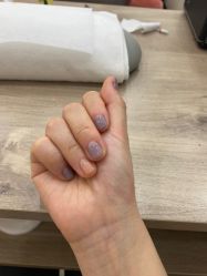 -进巍美甲美睫店