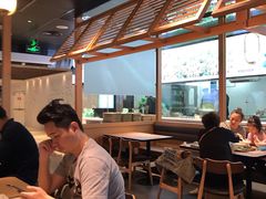 大堂-老乡鸡(上海品尊国际中心店)