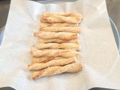 -星巴克臻选(上海虹桥新天地三店)
