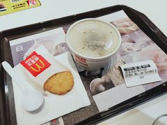酸菜牛肉粥-麦当劳(广州南站店)