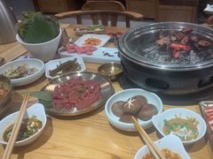 -青瓦餐厅·生鱼片·韩园烤肉(西塔店)