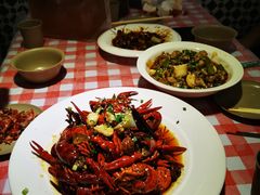 -捌贰虾蟹·江湖菜馆(江汉路店)