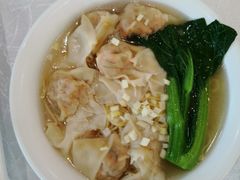 顶汤浸云吞-天鲜阁·海鲜粤菜·33年老字号(石槎白云站店)