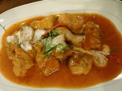 -Dang restaurant (patong phuket)