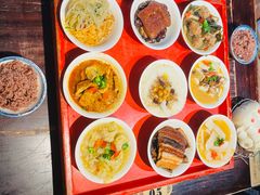 -蓝田九大碗民俗食府(蓝田店)