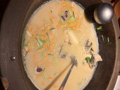 -咕嘟草帽鱼·牛奶一样的鲜鱼汤(包河万达广场创始店)