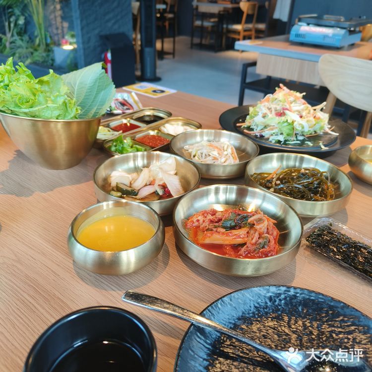 超级棒的韩式碳烤活鳗鱼