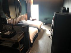 -粤塔H轻奢电竞酒店(海珠广州塔中山大学店)