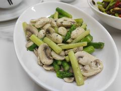 -楚山晓·湖北菜(武汉光谷K11店)