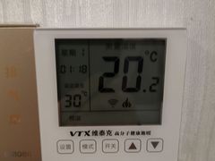 -柏曼酒店(合肥国购广场三里庵地铁店)