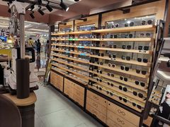 -MUJOSH木九十眼镜(月星环球港B1店)