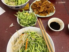 -八爷手擀炸酱面(天津总店)