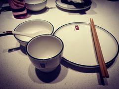 餐具摆设-闫府私房菜·百年鲁菜(恒隆店)
