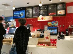 -85度C(生甜甜圈研究工坊·上海局门店)