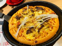 铁盘比萨-必胜客(新中纬店)