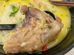 大筒骨-华新胖子鱼粉(衡阳总店)