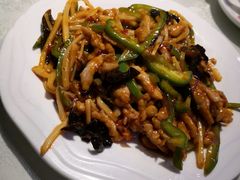 -阿三鱼头泡饼·家常菜