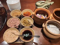 -楠小云·云南鲜菌·鲜牛自助火锅(九眼桥店)