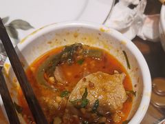 -小天鹅火锅·一线江景洪鼎旗舰店(洪崖洞店)