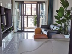 -龙发世家(广洋华景苑店)