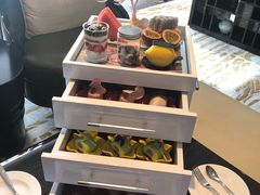 -行者书屋大堂吧 ·下午茶(南京圣和府邸酒店)