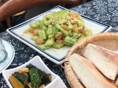 -八两八金·莱芜特色炒鸡(市南漳浦路店)