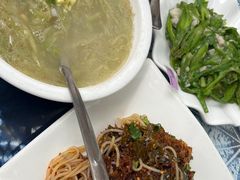 -瑞丰园庭院餐厅·白族传统家常菜