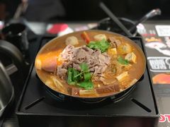 -8锅臭臭锅·正宗台湾小火锅(中心五路店)