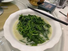 -五谷芳乳鸽王(海景店)