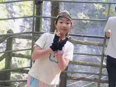 -贵阳猴耳天坑·极限酷玩公园