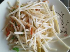 芦苇根炒肉丝-梦缘水乡·湖景餐厅