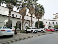 -达安圣芭芭花园-停车场