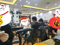 大堂-贞姨美食·老字号海鲜大排档