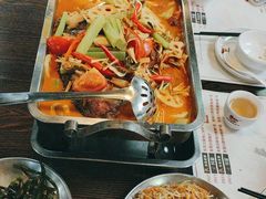 -后街佬·炭火鲜鱼杂(南城店)
