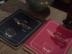-THE OLD HOUSE酒吧