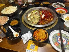 -沸炉重庆老火锅(军事博物馆店)