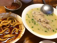 -中和裴氏蹄花(府河路店)