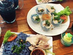 -蝶豆花蓝面条