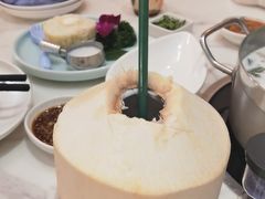 -樾餐厅泰式海鲜火锅(民歌湖店)
