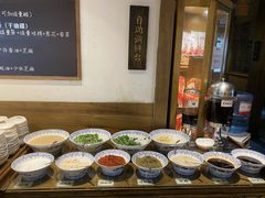 自助调料区-纸盐河码头火锅(十八梯店)